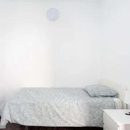 219 Eras On The Sea Apartment *